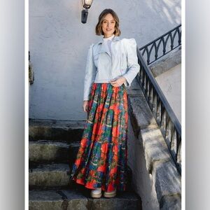 Briton Court NWT Savannah Maxi Skirt Floral Tiered Maxi Skirt Large